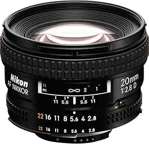 Nikon F 20mm f/2.8